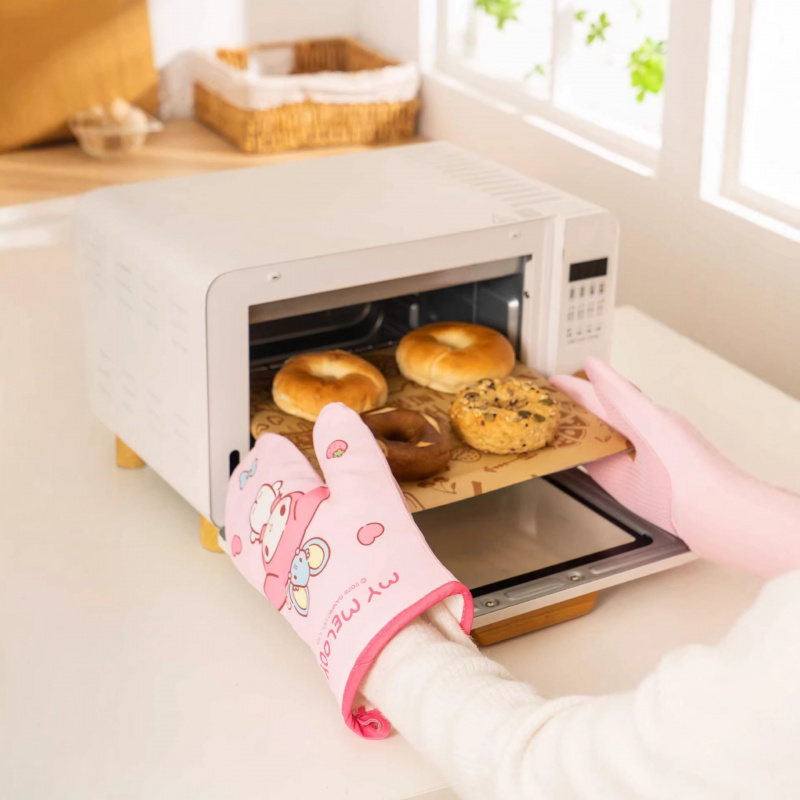 Guanti in silicone Hello Kitty - Oven Mitt Silicone recensione e prezzo